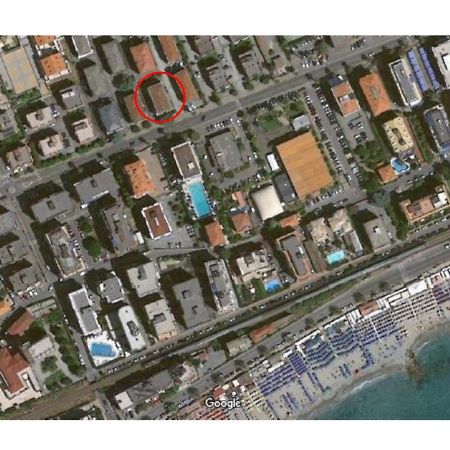 Viale Repubblica 307 4 Apartment Pietra Ligure Exterior photo